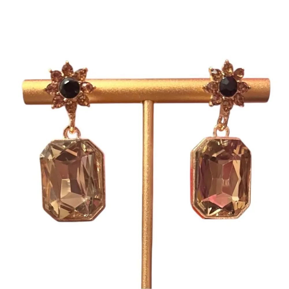 Elegant Champagne Rhinestone Flower Dangle Gold Tone Earrings